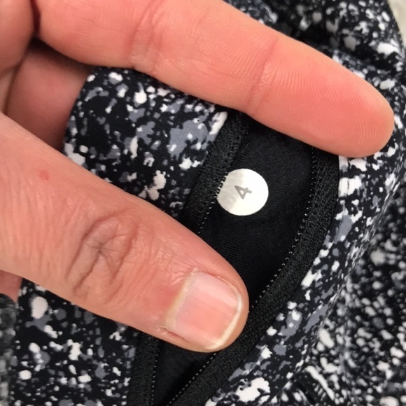 Lululemon Tight Stuff Tight II Splatter White Black / Black - Picture 6 of 8